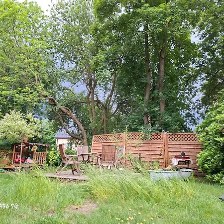 Lägenhet Ansimali 1- Gemuetliche Mit Kueche Und Gartenblick In Fuer Tierfreunde Und Radliebhaber