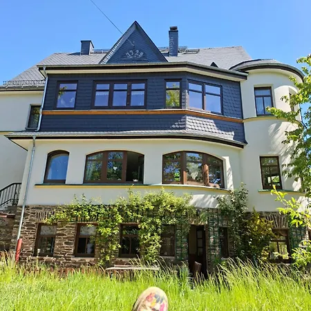 Ansimali 1- Gemuetliche Mit Kueche Und Gartenblick In Fuer Tierfreunde Und Radliebhaber Lejlighed Beierfeld