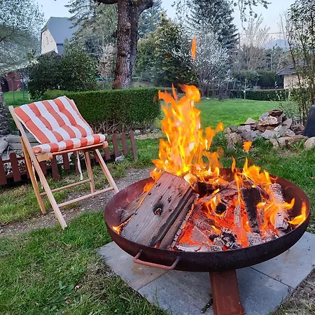 Lejlighed Ansimali 1- Gemuetliche Mit Kueche Und Gartenblick In Fuer Tierfreunde Und Radliebhaber *