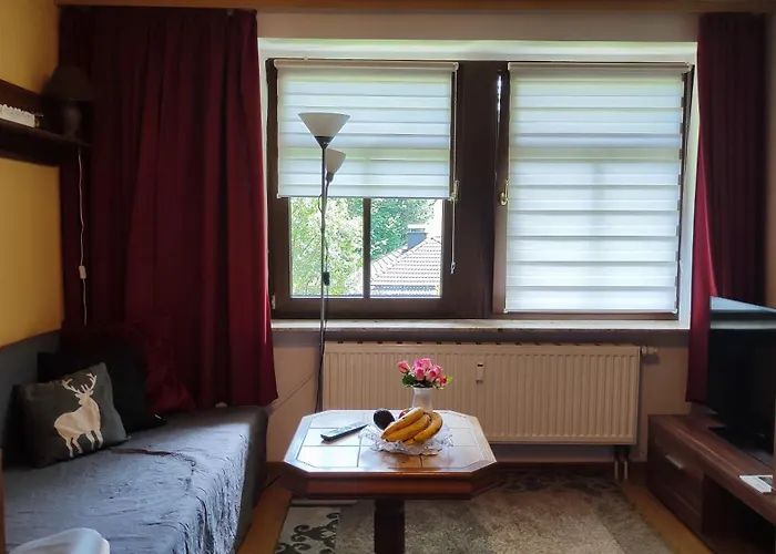 شقة Ansimali 1- Gemuetliche Mit Kueche Und Gartenblick In Fuer Tierfreunde Und Radliebhaber *